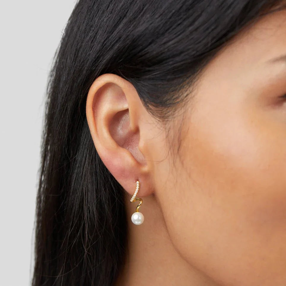 SORI STYLE Pearl Wave Earring — earring category context