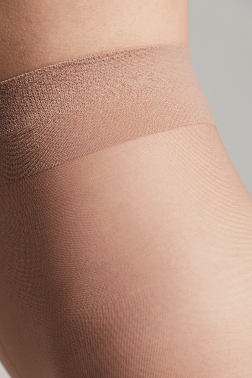 TheRanok.com Tights Conte Tango 40 Den - Sheer to Waist Satin Shine — main product shot
