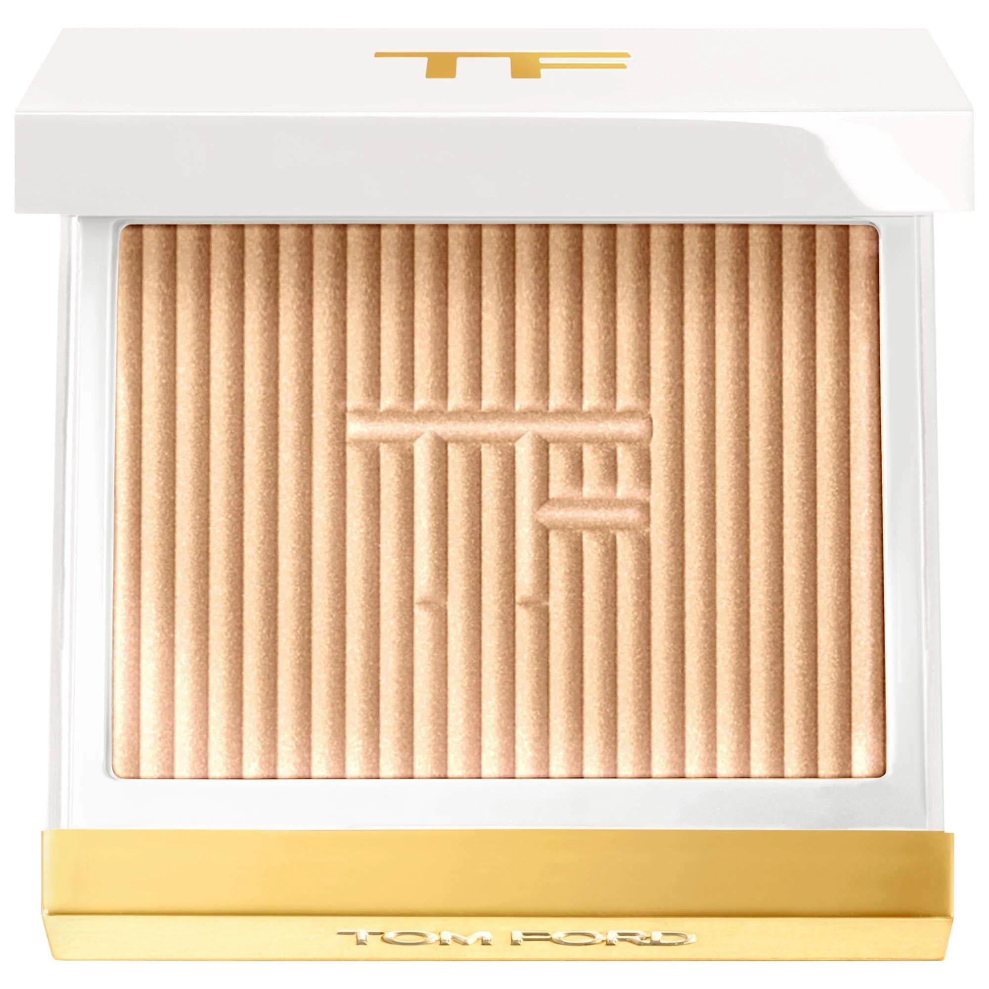 Soleil Glow Highlighter: Achieve Radiant, Iridescent Skin Glow - Long-Wearing, Lightweight, Paraben, Sulfate & Phthalate-Free Formula