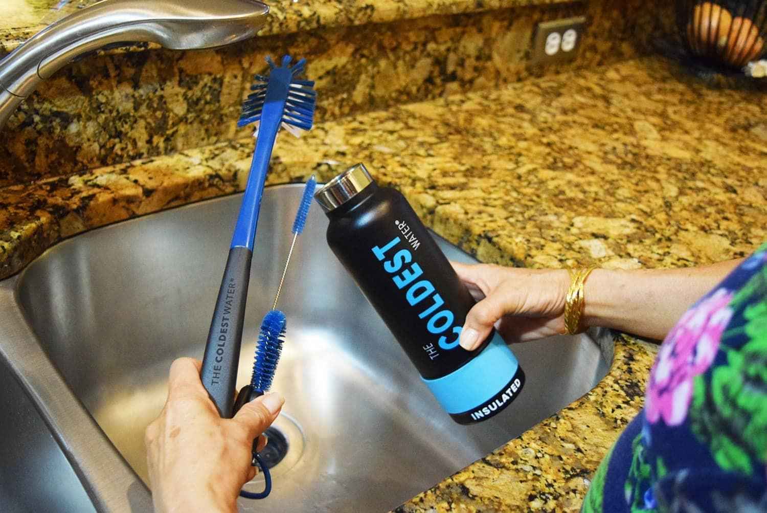 The Coldest Water Bottle Brush: 3 Tools in 1, view 7