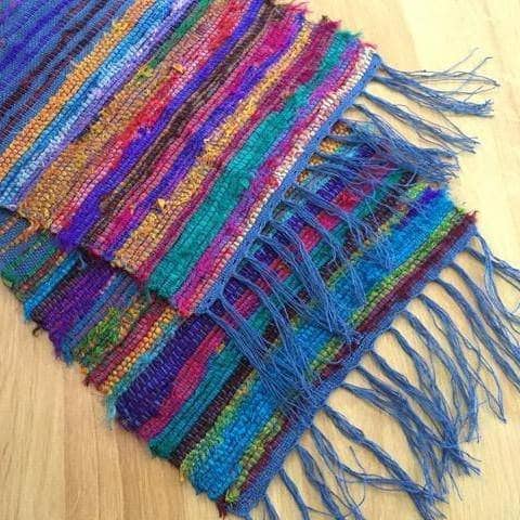 Darn Good Yarn Tibet Jewels Woven Table Runner Weaving Kit — Darn Good Yarn branding close-up