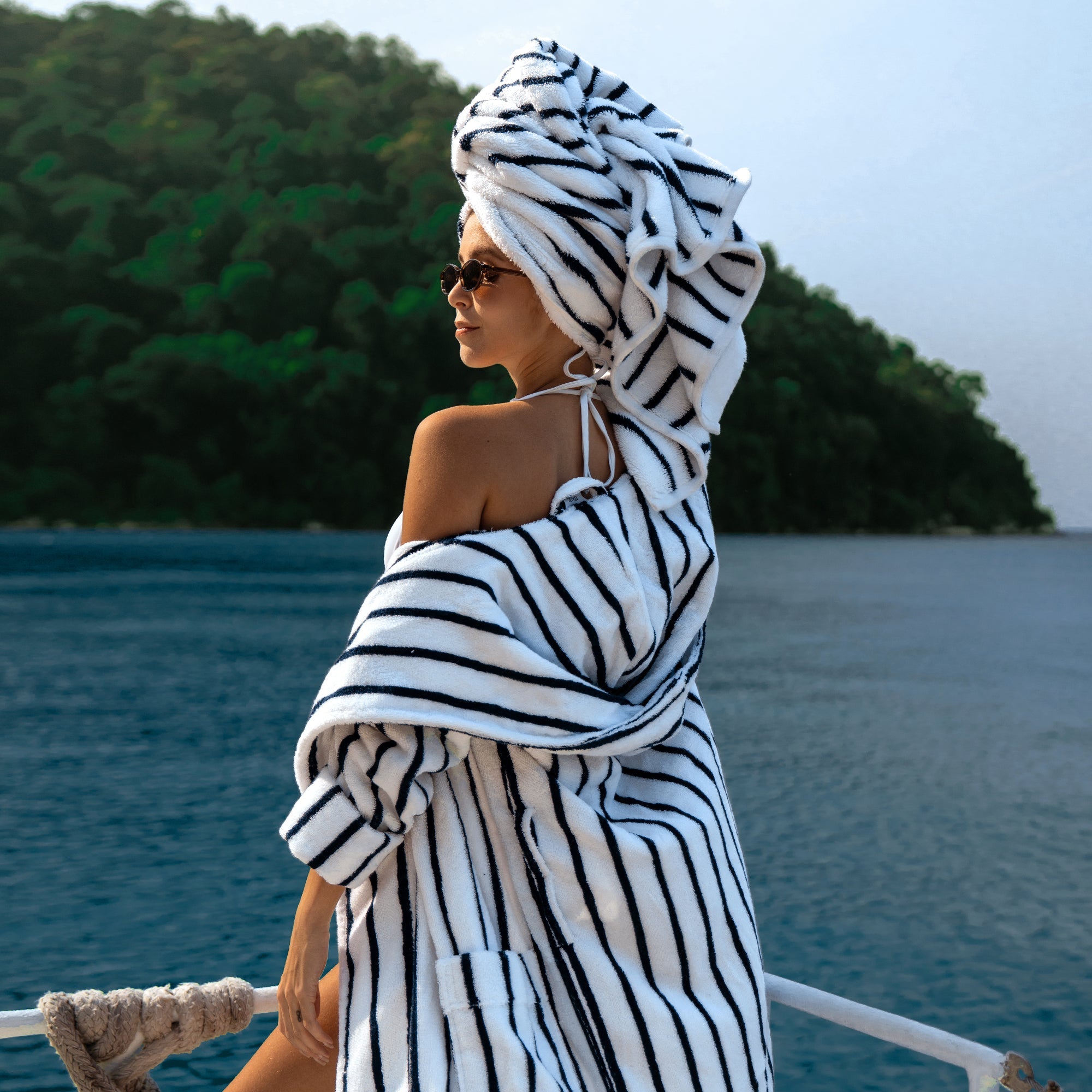 Italic Ultraplush Australian Cotton Bathrobe — flat-lay composition