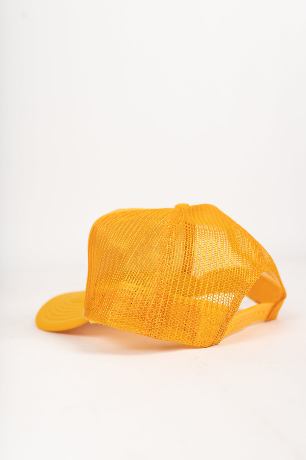 Superline Trucker Hat — detail shot 9