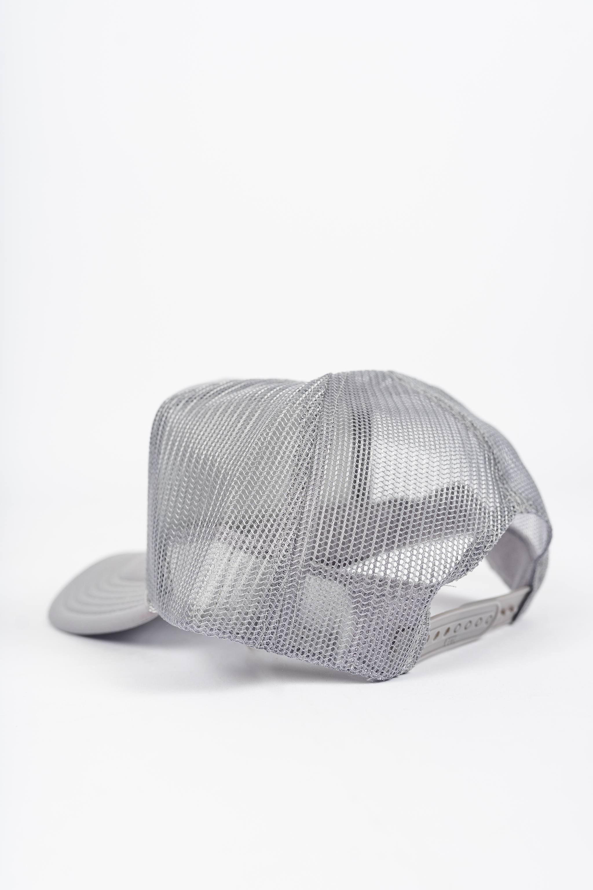 Superline Trucker Hat — detail shot 11