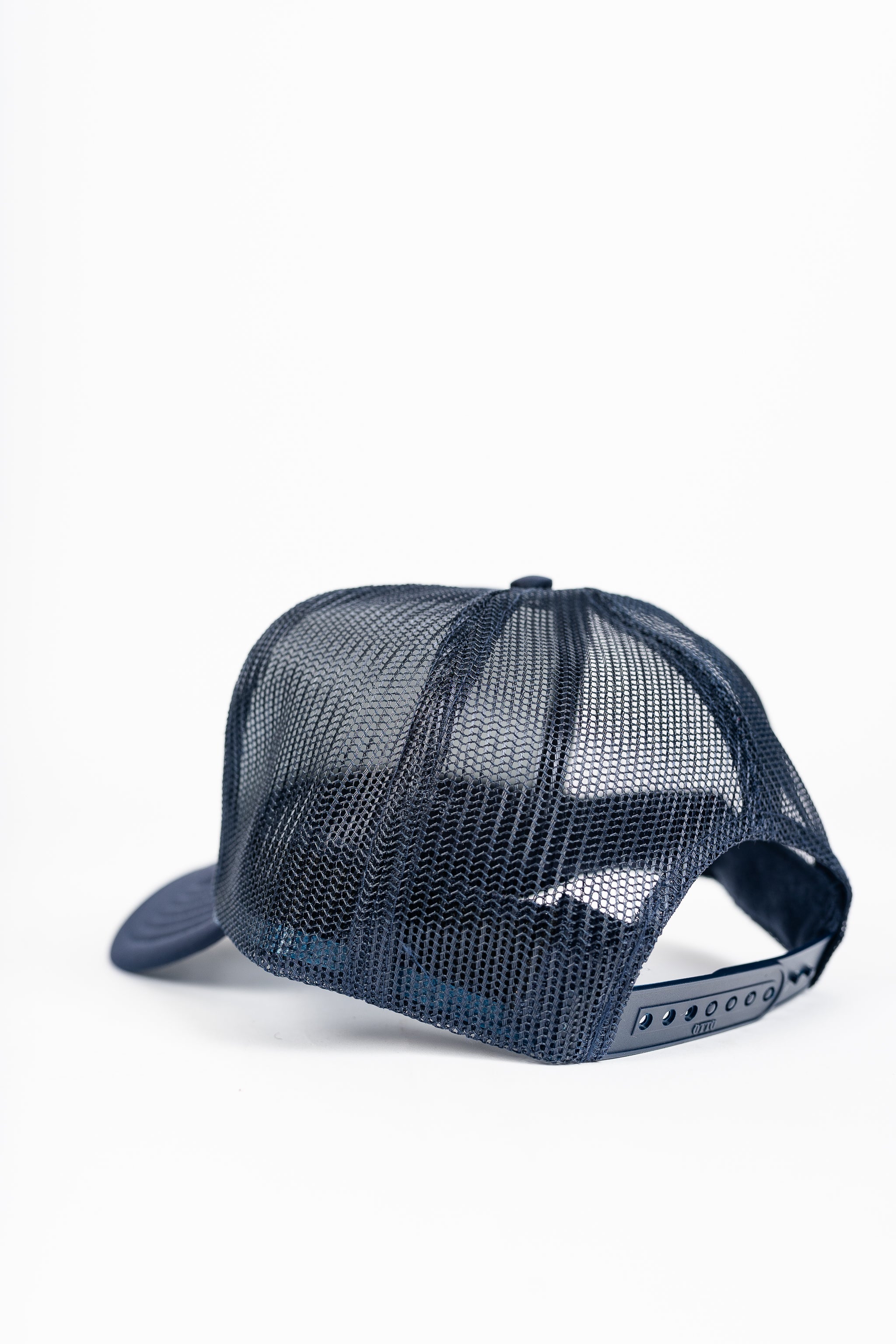 Superline Trucker Hat — detail shot 15