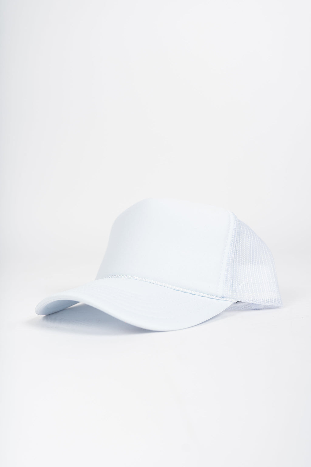 Superline Trucker Hat — color detail