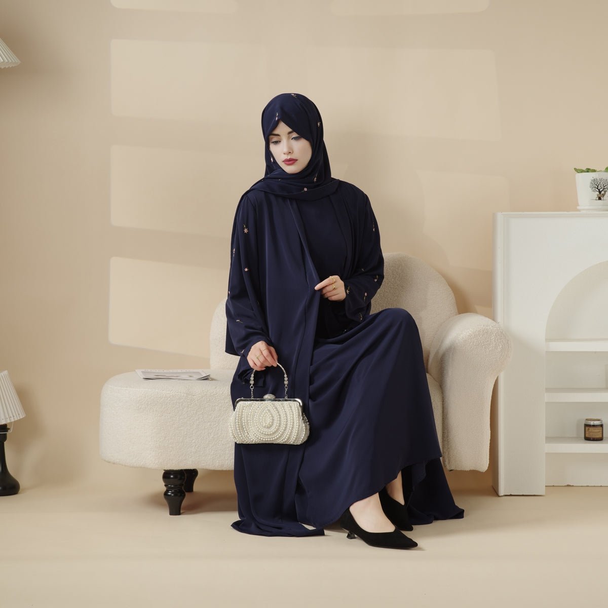 Mariam's Collection Mariam's Collection Tulip Embroidery Open Abaya 4-Piece Set (MOA051) — detail shot 10