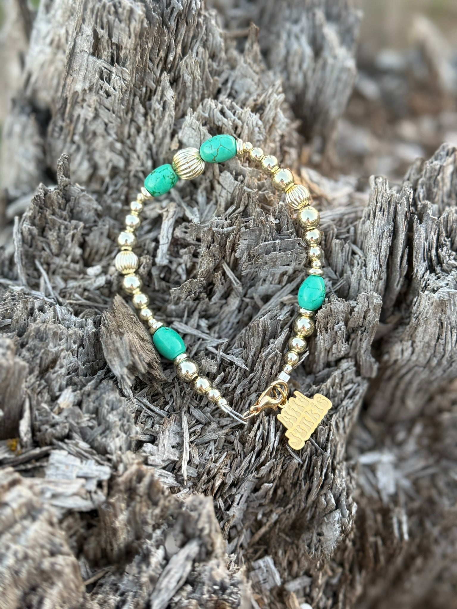 Wild Junkie Turquoise And Gold Beaded Bracelet — lifestyle context