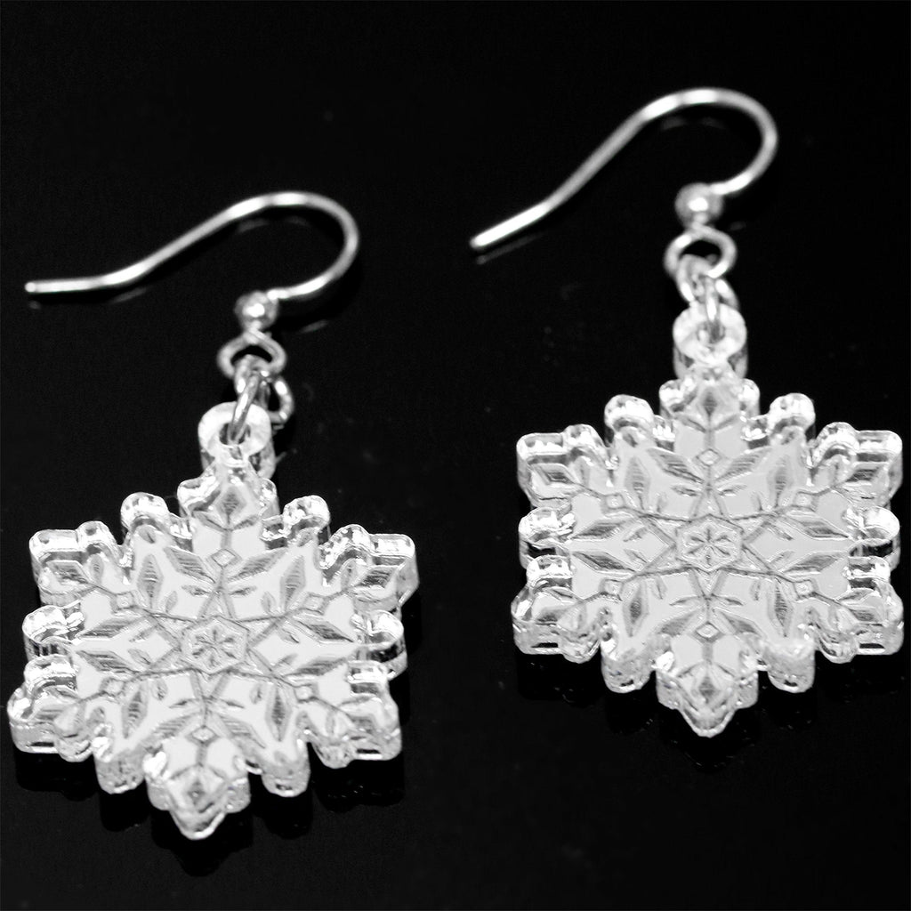 BodyCandy Winter Snowflake Fishhook Dangle Earrings — detail and construction