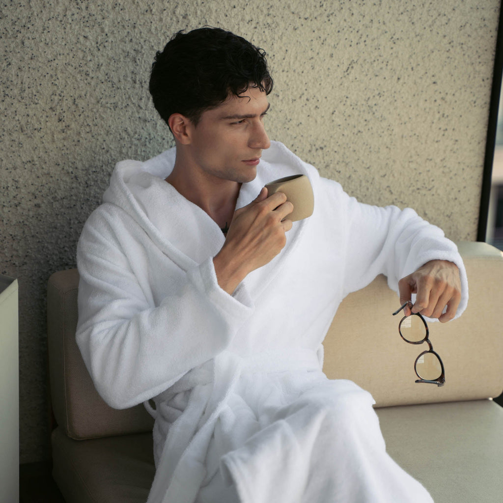 Italic Ultraplush Australian Cotton Bathrobe — detail close-up