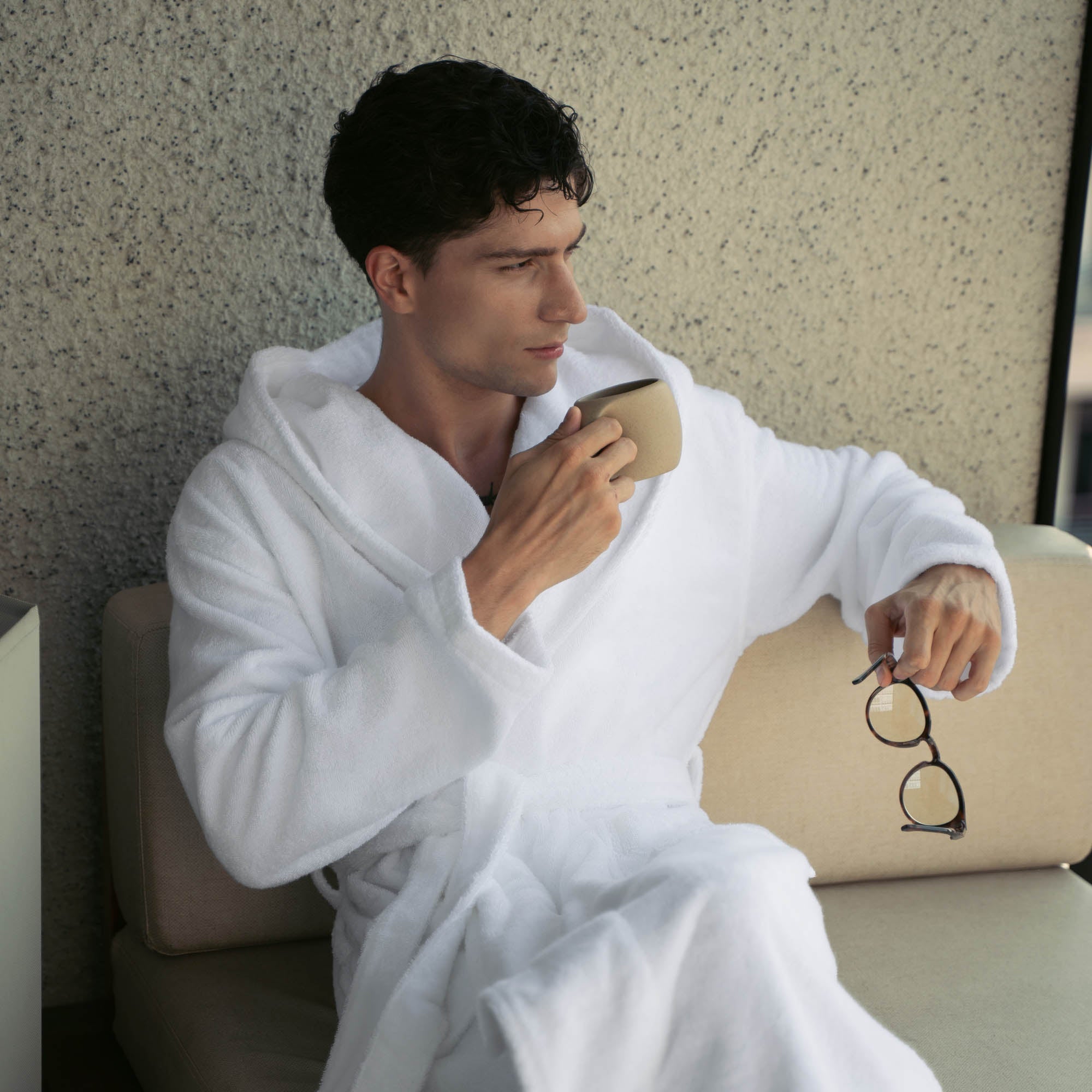 Italic Ultraplush Australian Cotton Bathrobe — detail close-up