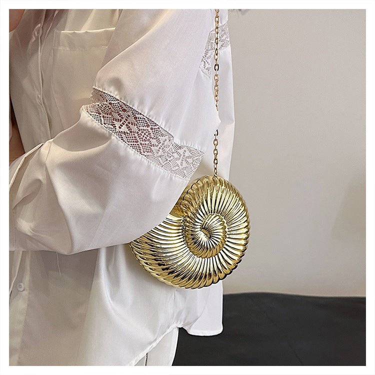 Mariam's Collection Unique Chic Conch Shell Inspired Clutch Bag (MAC311) — detail close-up