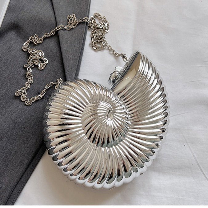 Mariam's Collection Unique Chic Conch Shell Inspired Clutch Bag (MAC311) — detail shot 9