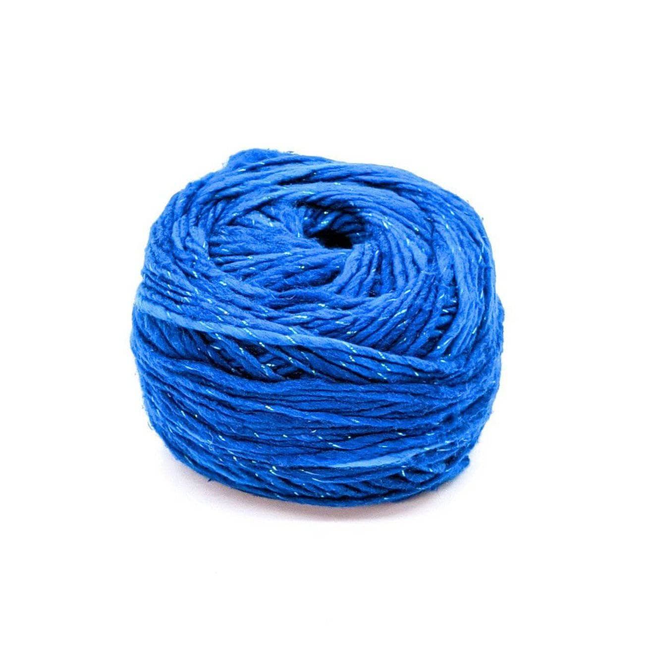 Darn Good Yarn Darn Good Yarn Upcycled Denim Bag Crochet Kit — lifestyle worn / used context