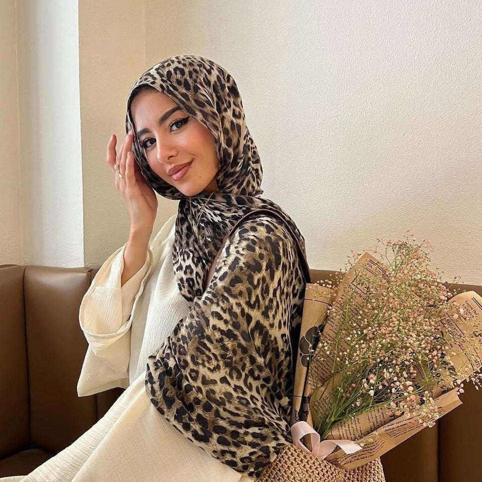 Mariam's Collection Versatile Leopard Print Fashionable Hijab (MH164) — construction detail