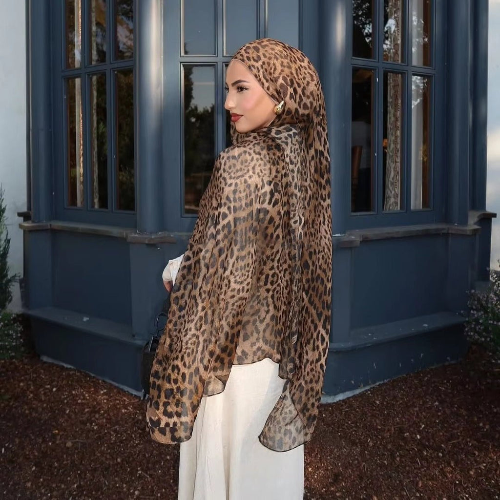 Mariam's Collection Versatile Leopard Print Fashionable Hijab (MH164) — detail shot 6