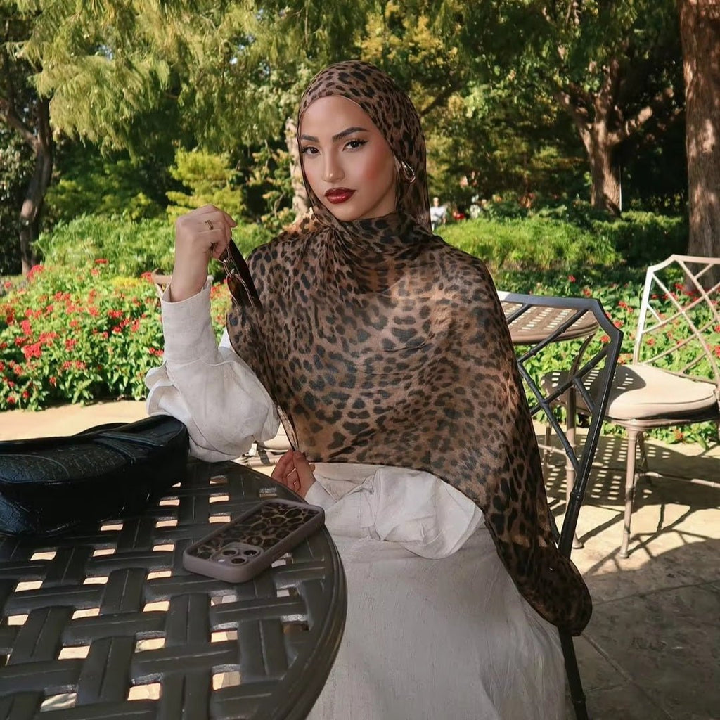 Mariam's Collection Versatile Leopard Print Fashionable Hijab (MH164) — detail shot 7