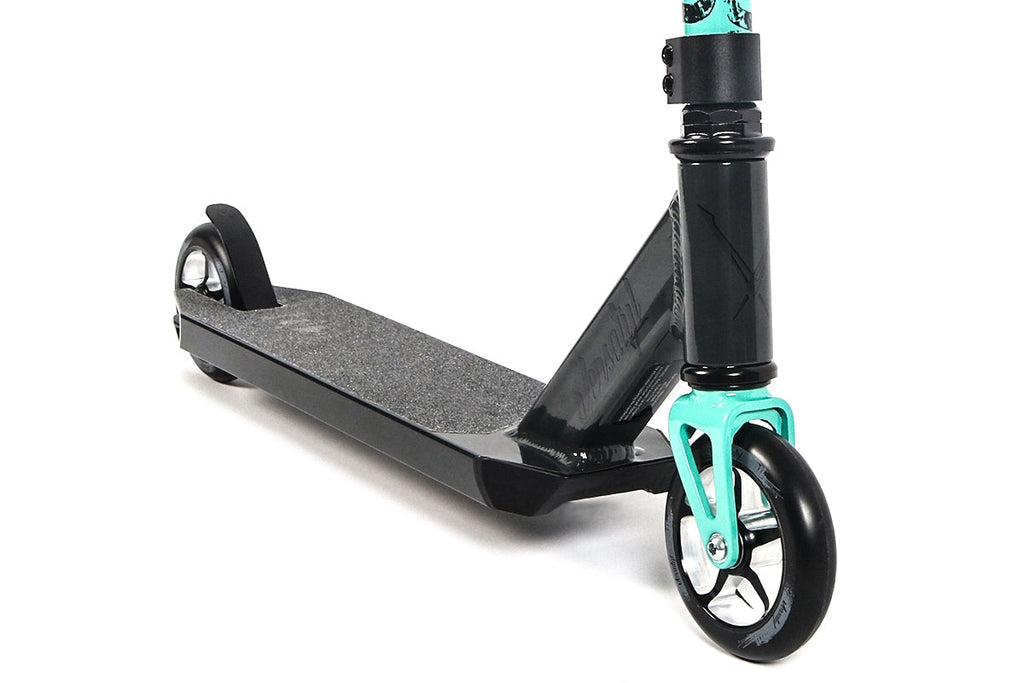 Versatyl Cosmopolitan Complete Scooter - Blue/Black