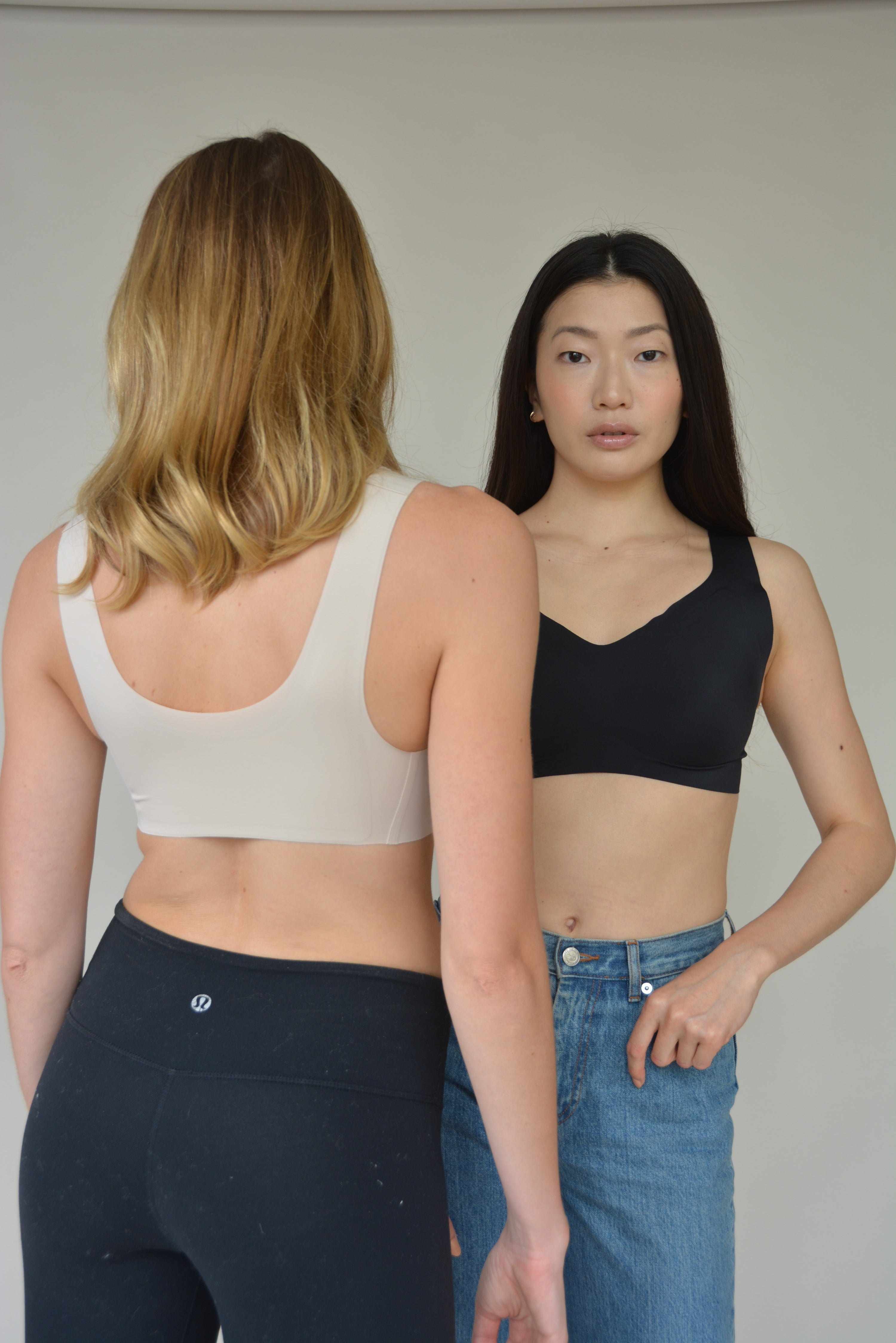 The Only Bra V-Neck Lift Bra — detail shot 6