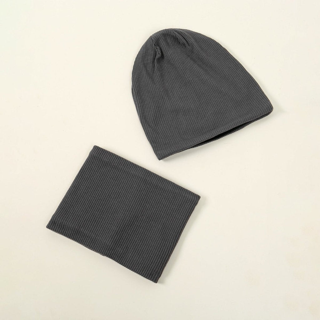 Mariam's Collection Mariam's Collection Warm Knit Beanie with Looped Scarf Set (MAC299) — fabric or material detail