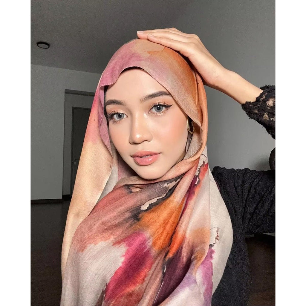 Mariam's Collection Watercolour Floral  Printed Hijab (MH103) — construction detail