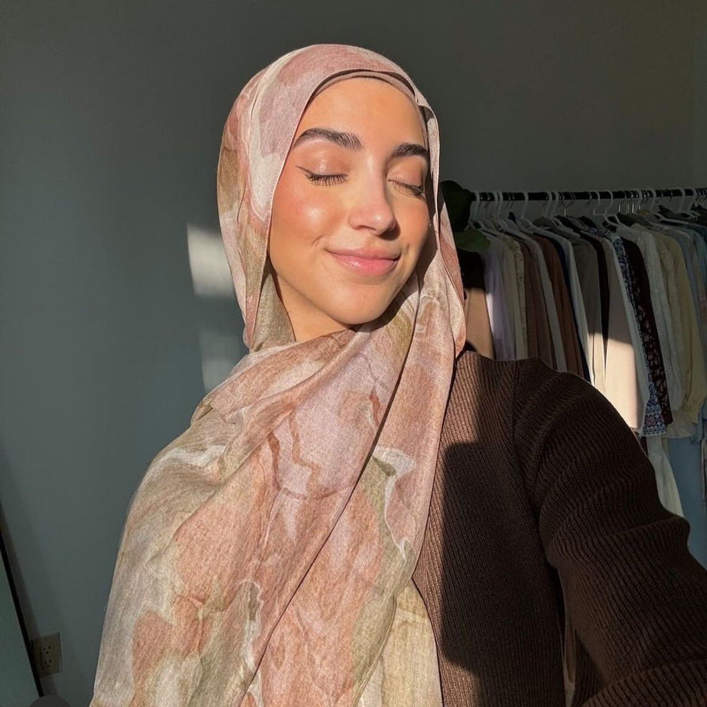 Mariam's Collection Watercolour Floral  Printed Hijab (MH103) — main product shot