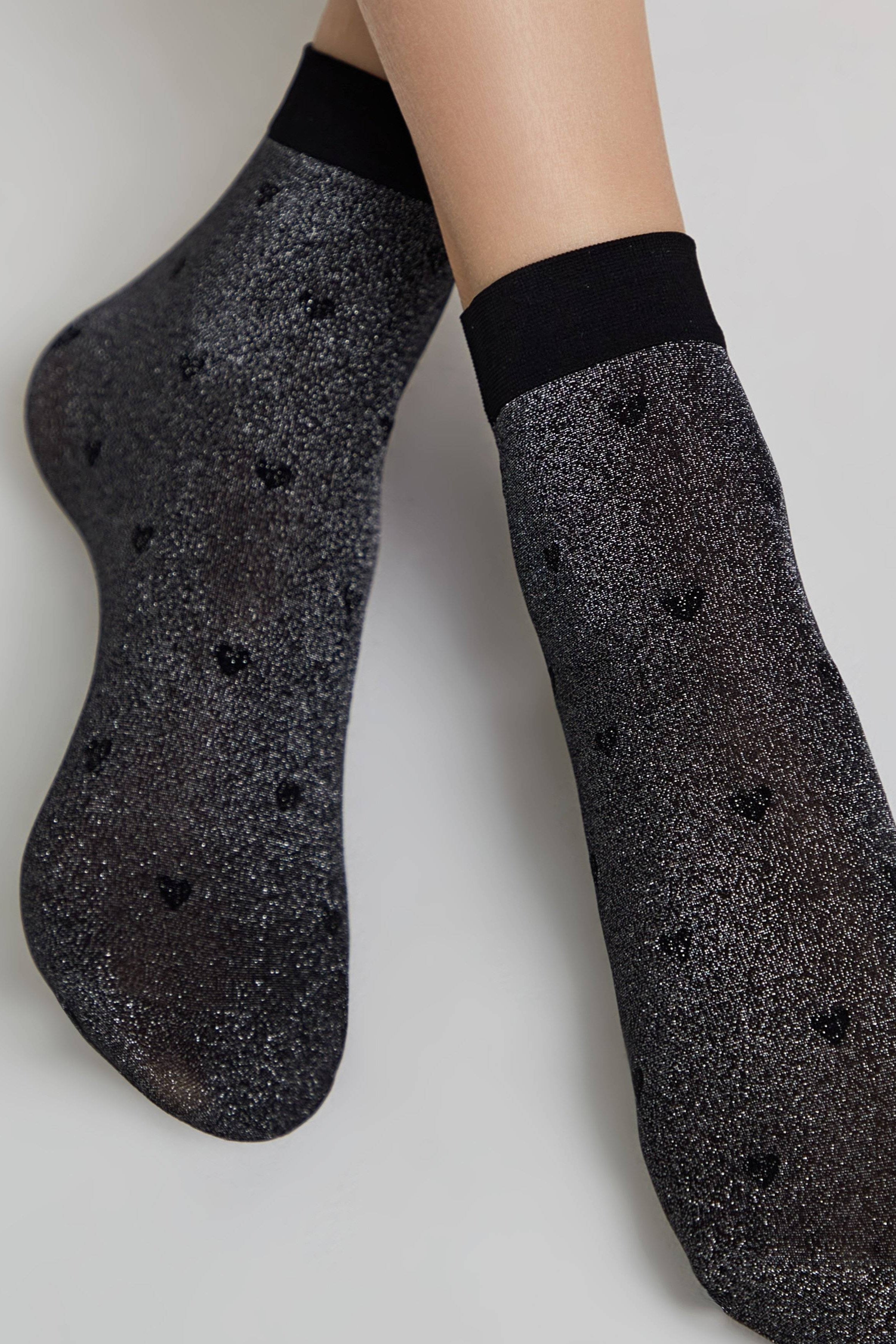 TheRanok.com Shimmering Socks Conte Fantasy - "Hearts" Designs — comparison shot