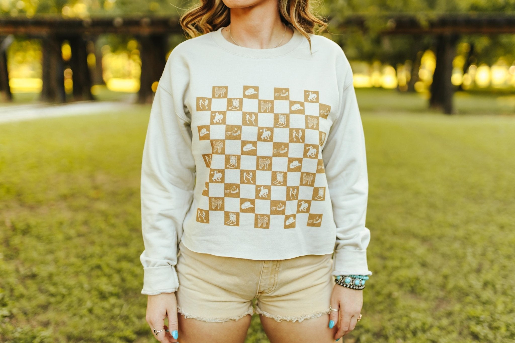 Wild Junkie Western Checkers Raw Crop Graphic — construction detail