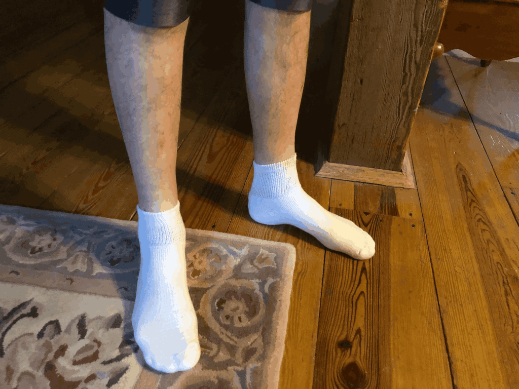 DSC Women's Cotton Diabetic Ankle Socks (Assorted) — side view