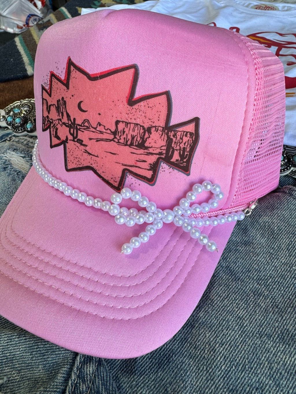 Wild Junkie White Pearl Bow Trucker Hat Chain — main product shot