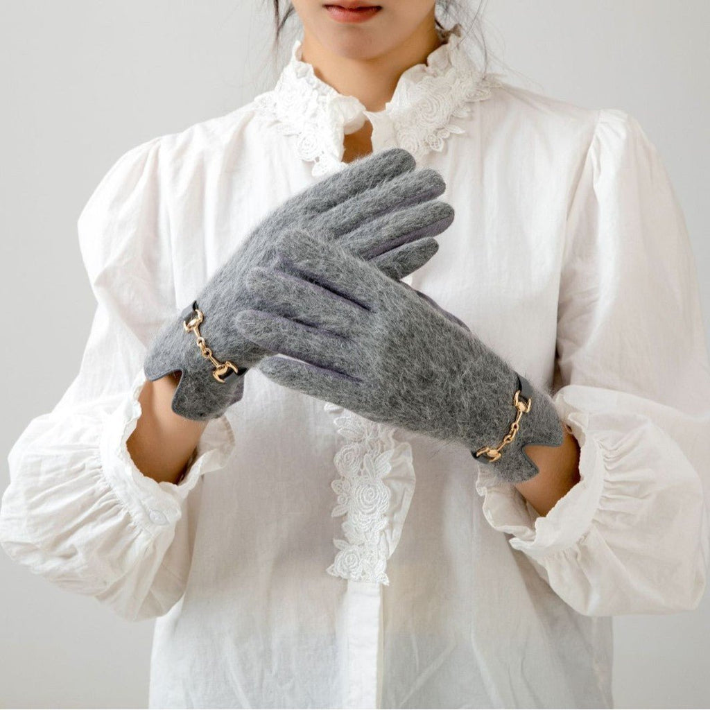 Mariam's Collection Winter Everyday Versatile Plush Warm Gloves (MAC309) — construction detail