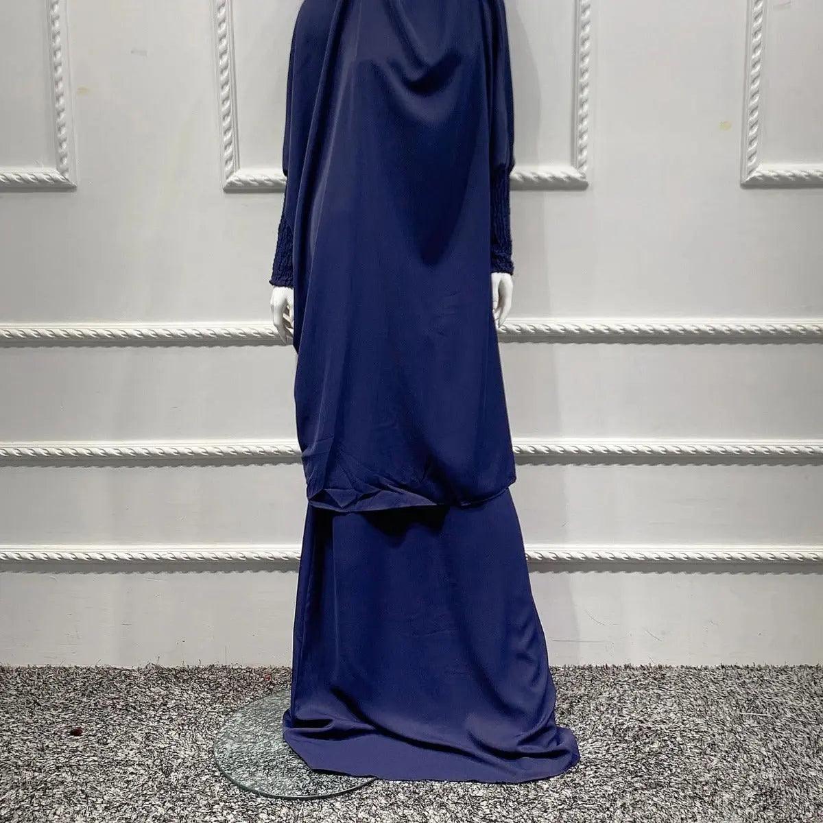 Mariam's Collection Mariam's Collection MJ004 Women's Nida Scrunchie Cuffs 2-Piece Jilbab — lifestyle worn / used context
