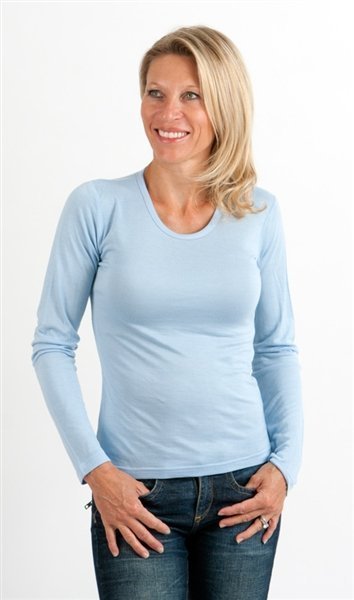 Spun Bamboo Clearance Women's Scoop Neck 100% Bamboo Viscose Long Sleeve Shirt — fabric or material detail