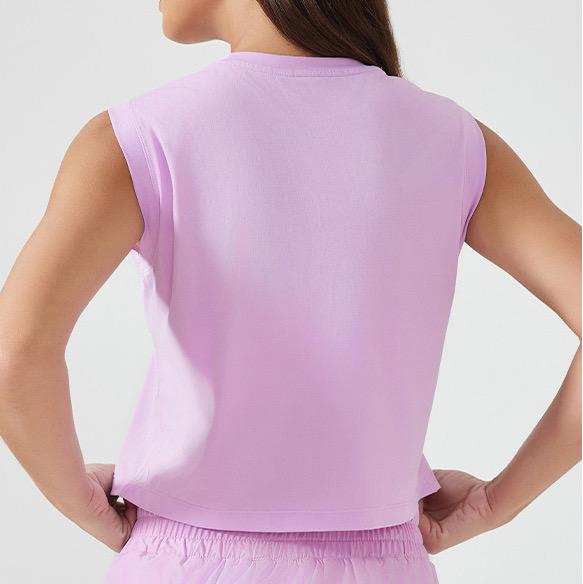 BLACKOUT BARBELL Nova Crop Tank — detail and construction