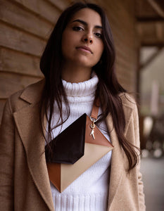 Thevetia Belt Bag – Camel & Black