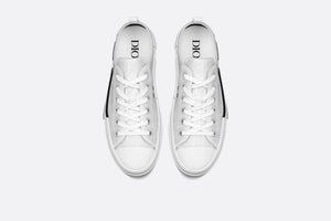B23 Low-Top Sneaker • White Dior Oblique Canvas