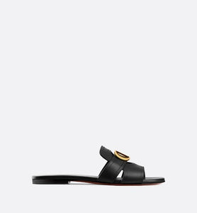 30 Montaigne Mule • Black Calfskin