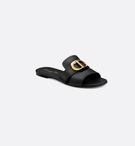 30 Montaigne Mule • Black Calfskin