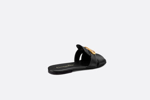 30 Montaigne Mule • Black Calfskin
