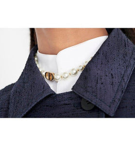 30 Montaigne Choker Necklace • Gold-Finish Metal and White Resin Pearls