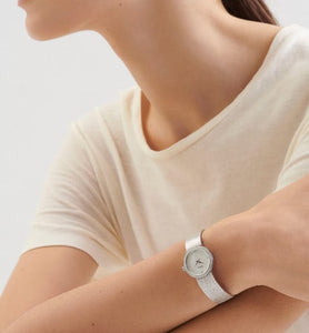 La D de Dior Satine • Ø 25 mm, Steel, White Mother-Of-Pearl and Diamonds