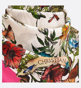 D-Millefiori Square Scarf • Fuchsia Silk Twill