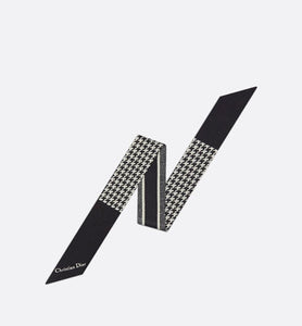 30 Montaigne Mitzah Scarf • Black and White Silk Twill