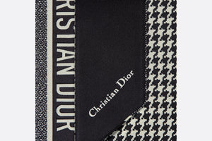 30 Montaigne Mitzah Scarf • Black and White Silk Twill