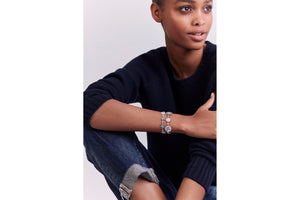 Rose Des Vents Cuff Bracelet • 18K White Gold, Diamonds, Mother-of-Pearl and Onyx