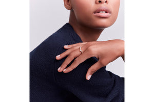 Bois de Rose Ring • Yellow Gold and Diamonds