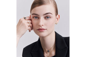Rose Des Vents Ring • Yellow Gold, Diamonds and Mother-of-Pearl