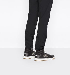 B27 High-Top Sneaker • Black Smooth Calfskin with Beige and Black Dior Oblique Jacquard