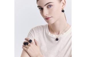 Rose Dior Pré Catelan Necklace • Yellow Gold and Onyx