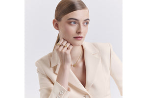 Rose Des Vents Ring • Yellow Gold, Diamond and Mother-of-Pearl